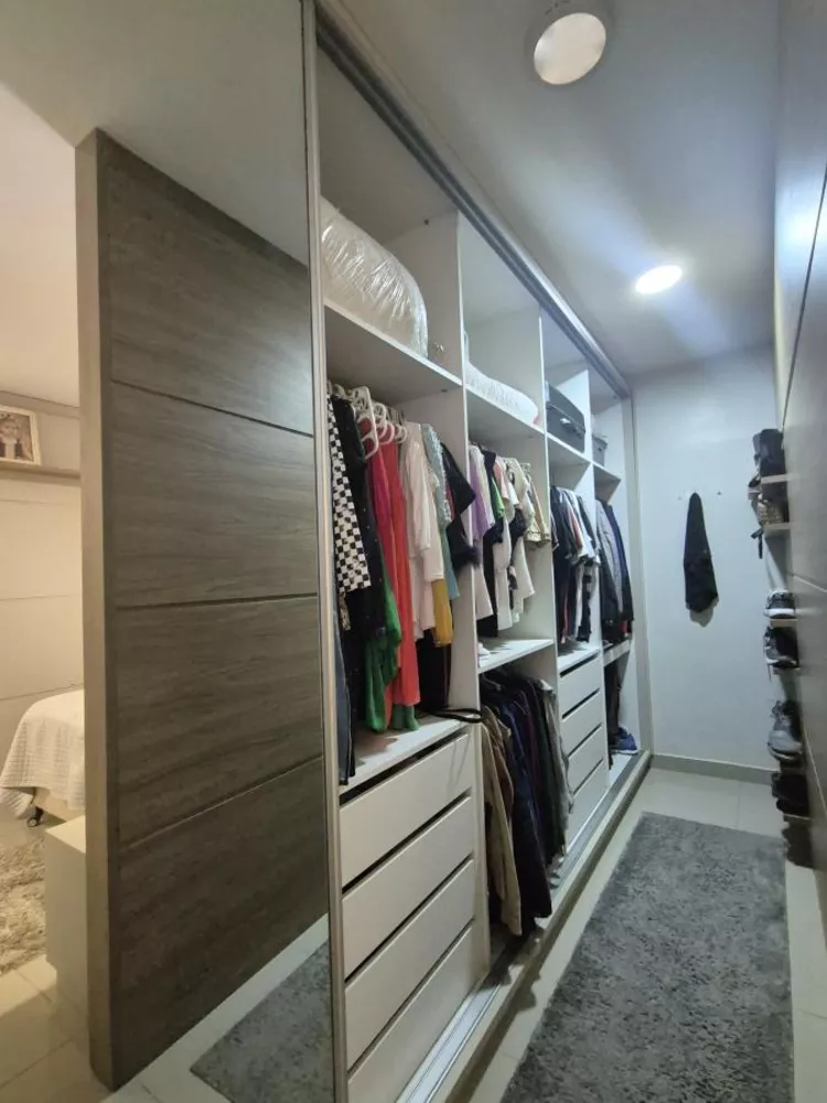 Sobrado à venda com 3 quartos, 300m² - Foto 15