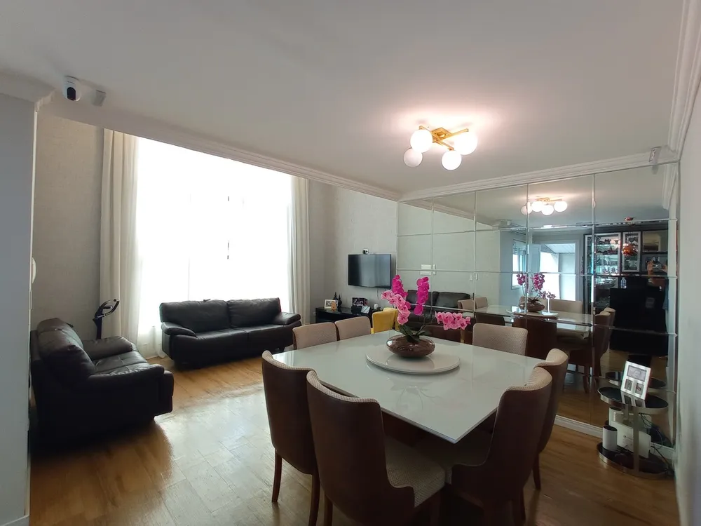 Sobrado, 4 quartos, 220 m² - Foto 2
