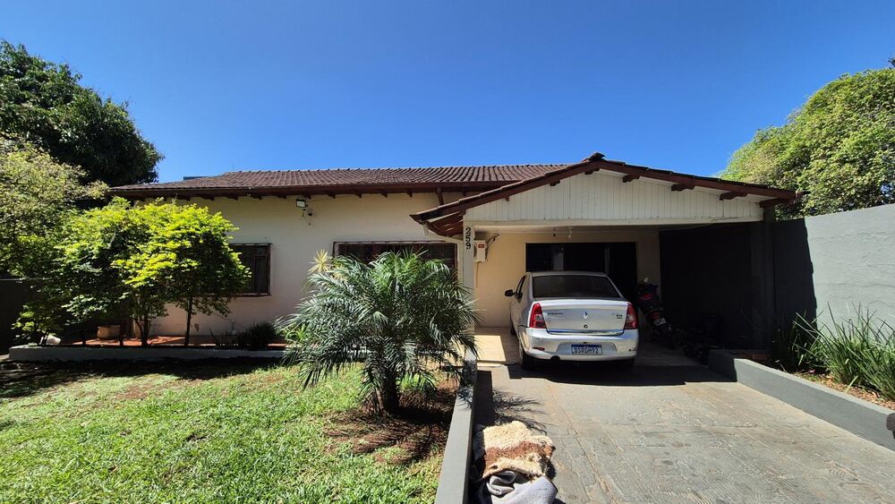 Sobrado à venda com 3 quartos, 480m² - Foto 2