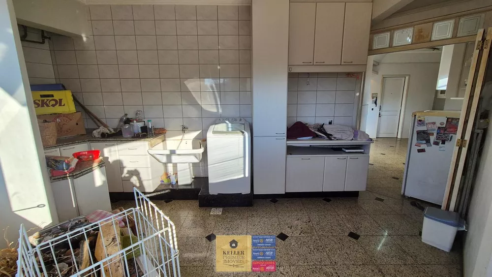 Apartamento à venda com 4 quartos, 181m² - Foto 8