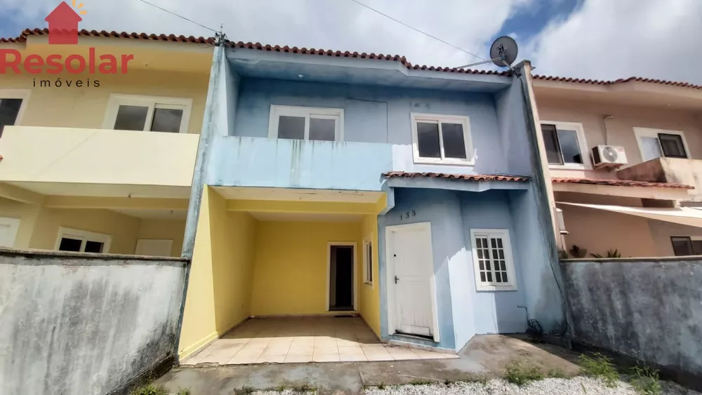 Casa à venda com 2 quartos, 82m² - Foto 1