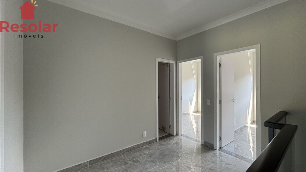 Casa à venda com 2 quartos, 103m² - Foto 3