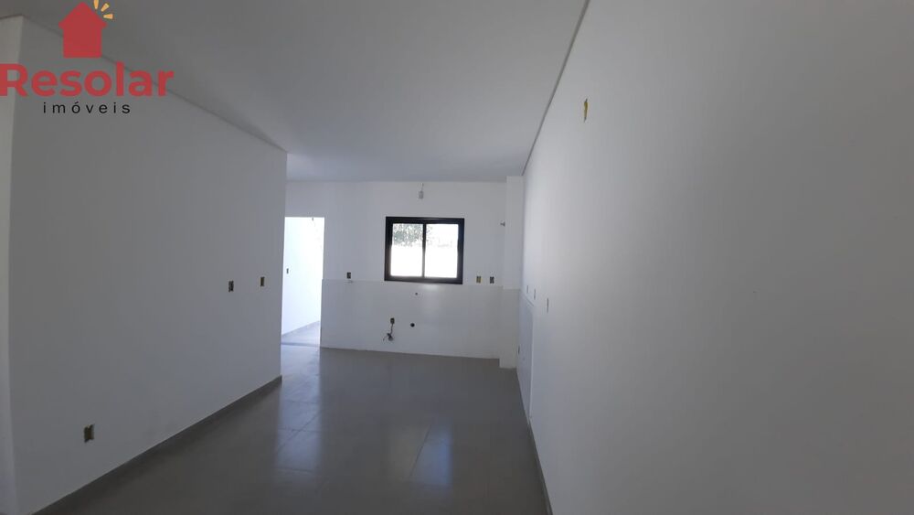 Casa à venda com 2 quartos, 67m² - Foto 3