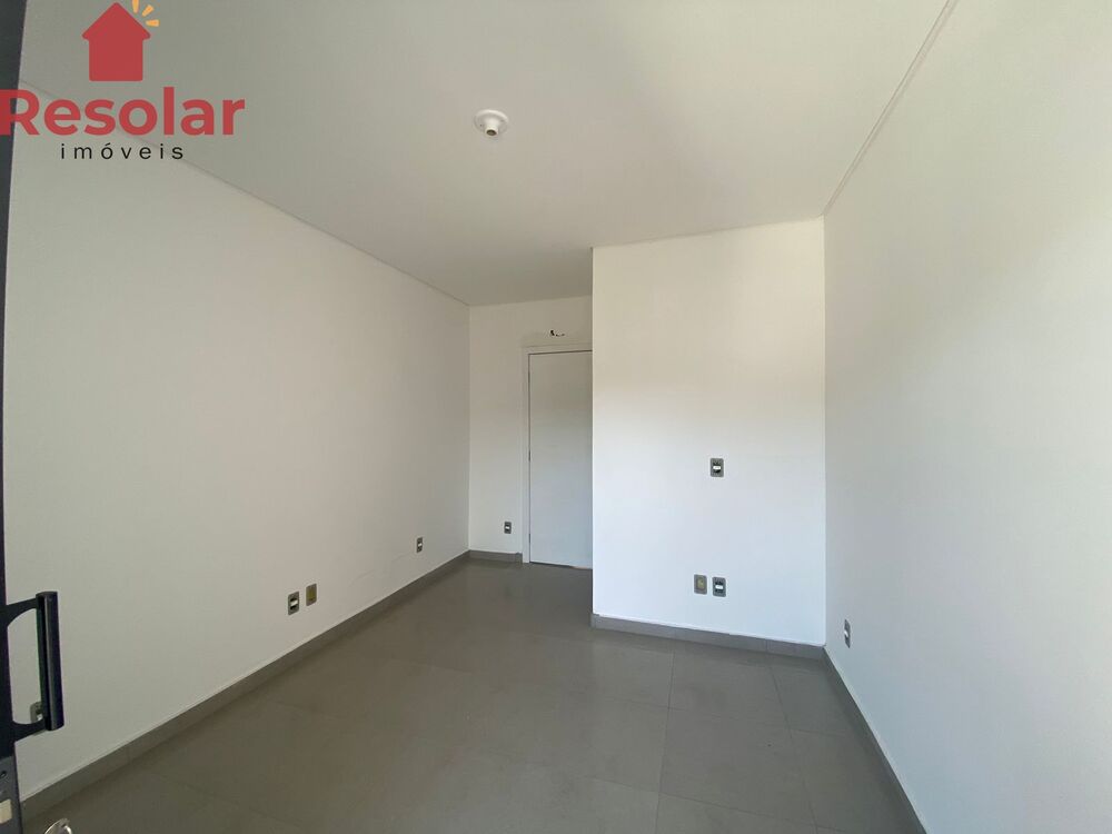 Casa à venda com 2 quartos, 67m² - Foto 11