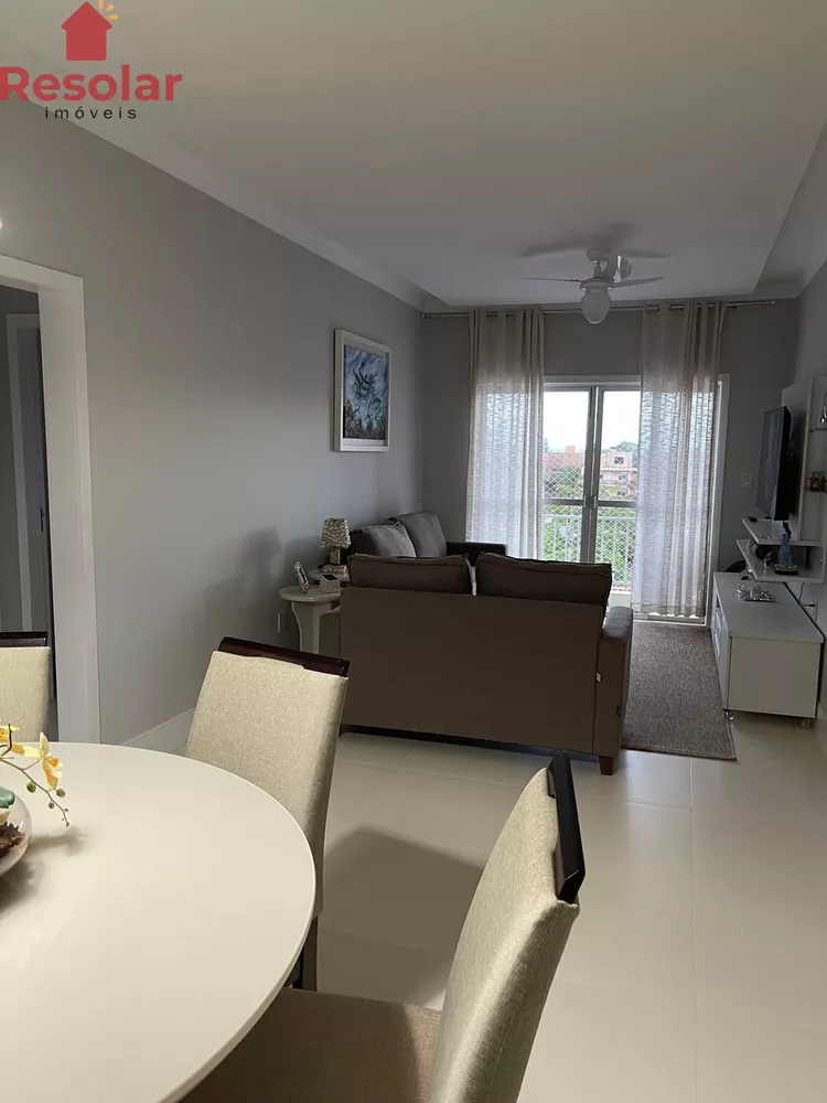 Apartamento à venda com 2 quartos, 74m² - Foto 3