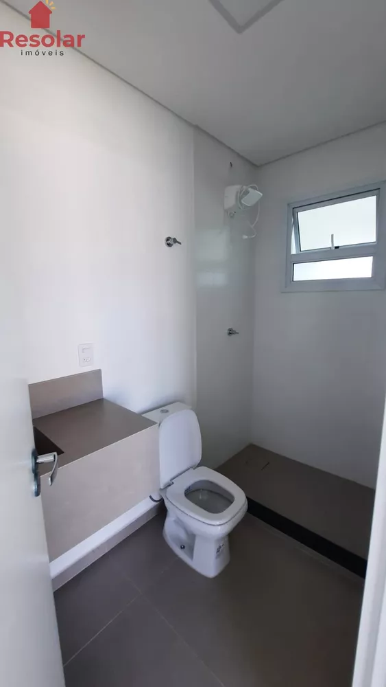 Sobrado à venda com 2 quartos, 180m² - Foto 12