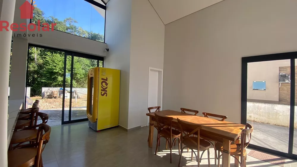 Sobrado à venda com 3 quartos, 250m² - Foto 4