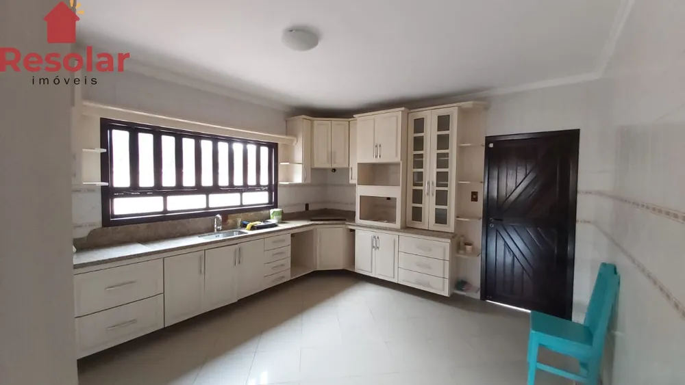 Sobrado, 4 quartos, 220 m² - Foto 2