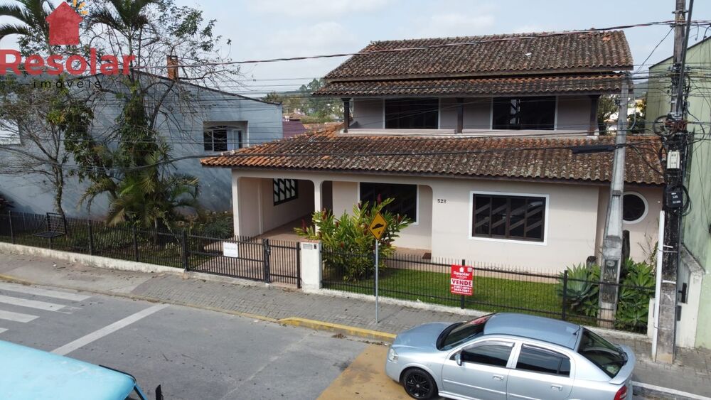 Sobrado, 4 quartos, 220 m² - Foto 1