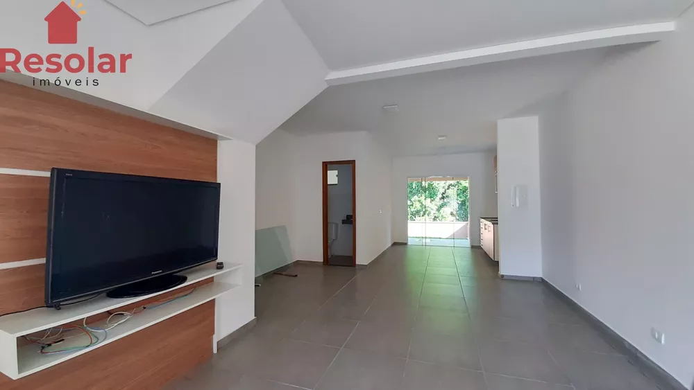 Casa para alugar com 3 quartos, 127m² - Foto 4