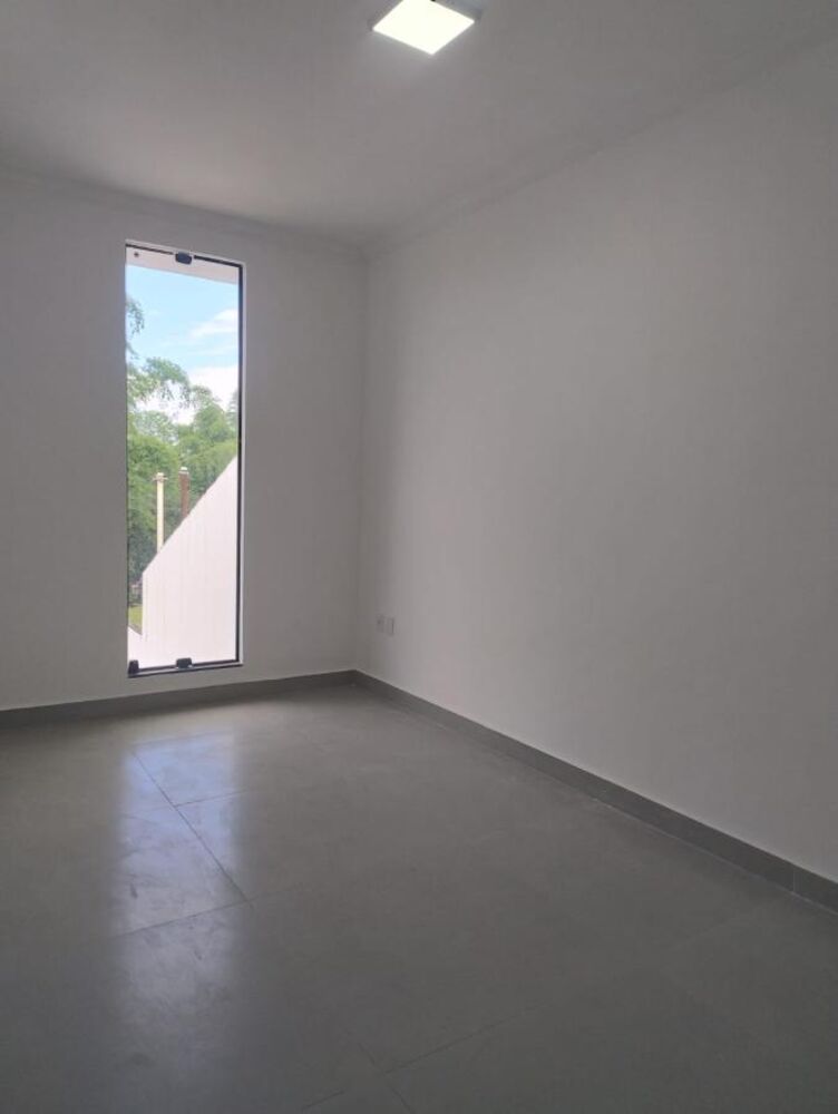 Apartamento à venda com 3 quartos, 243m² - Foto 4