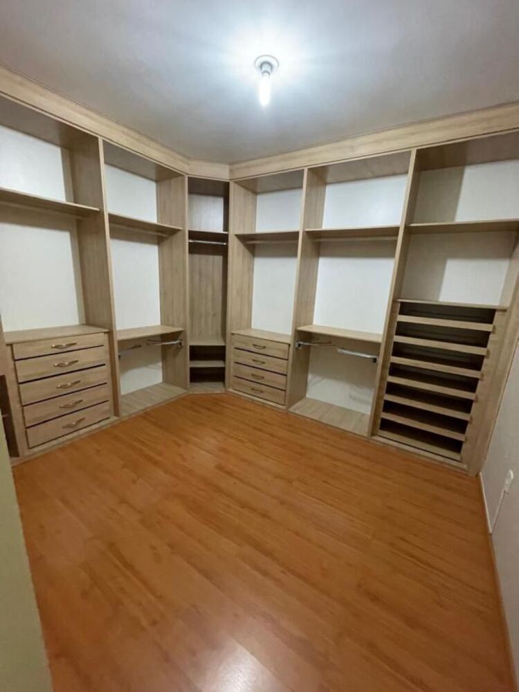 Casa, 4 quartos, 220 m² - Foto 9