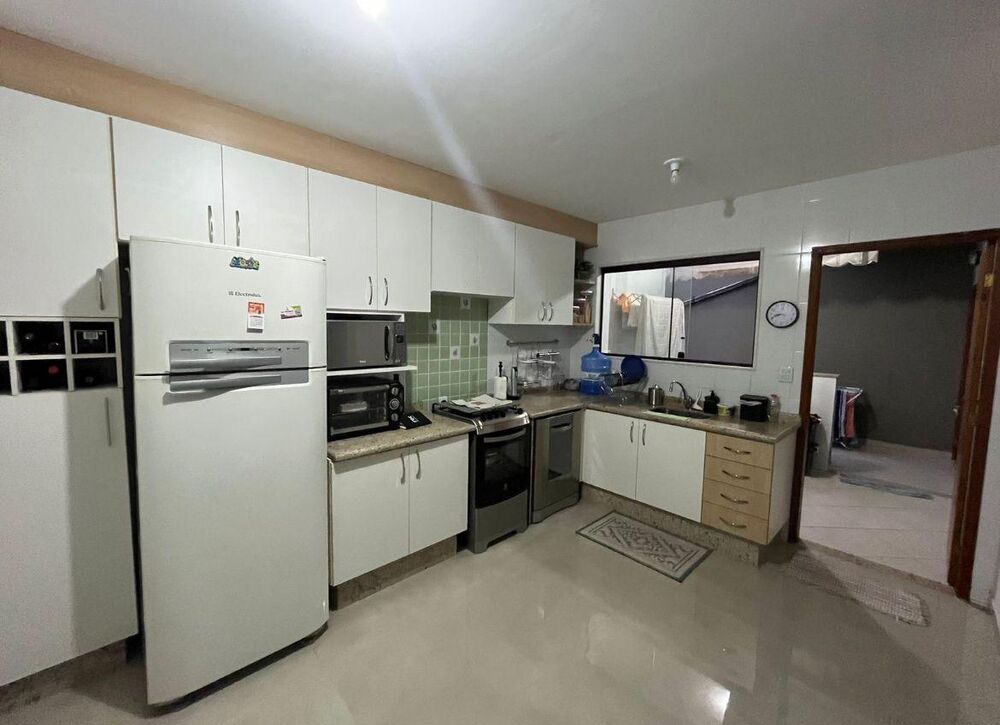 Casa, 4 quartos, 220 m² - Foto 5