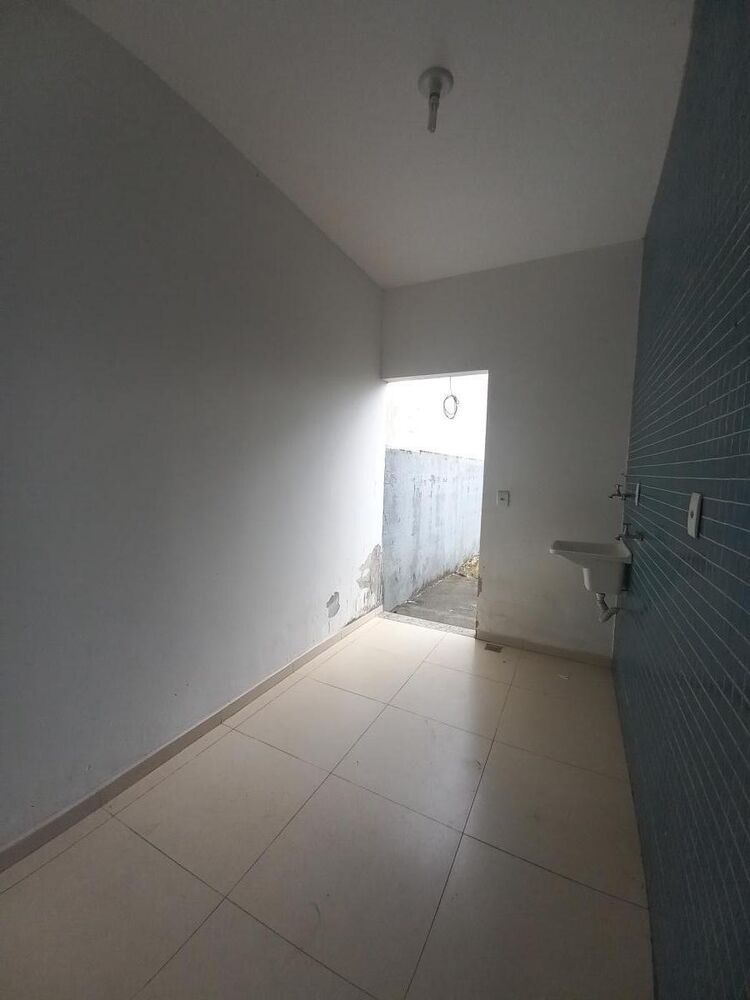 Casa à venda com 3 quartos - Foto 3