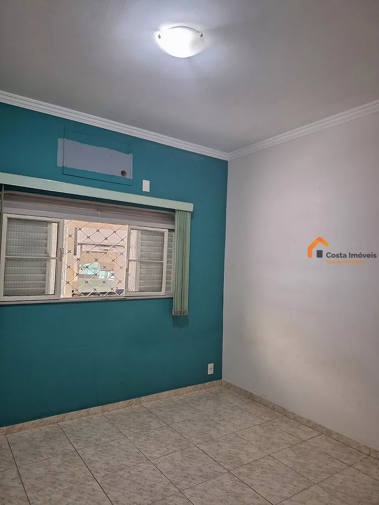 Casa, 4 quartos, 250 m² - Foto 1