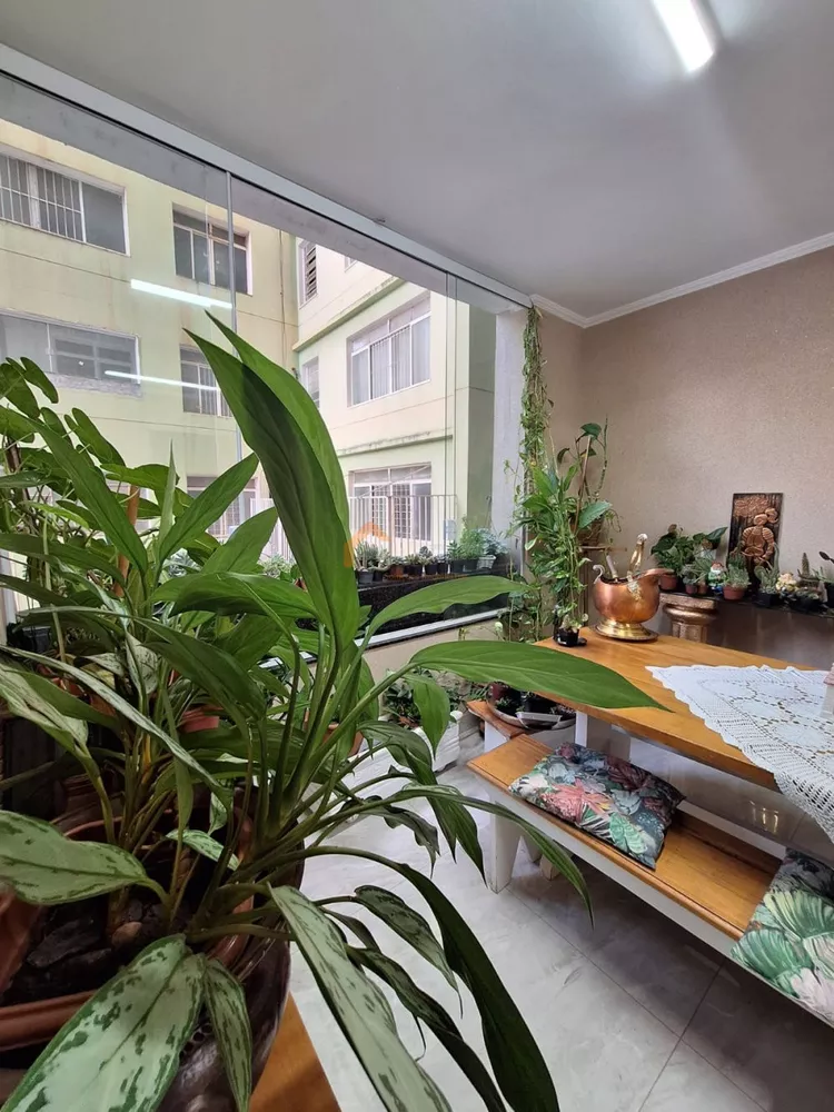 Apartamento à venda com 4 quartos, 300m² - Foto 3