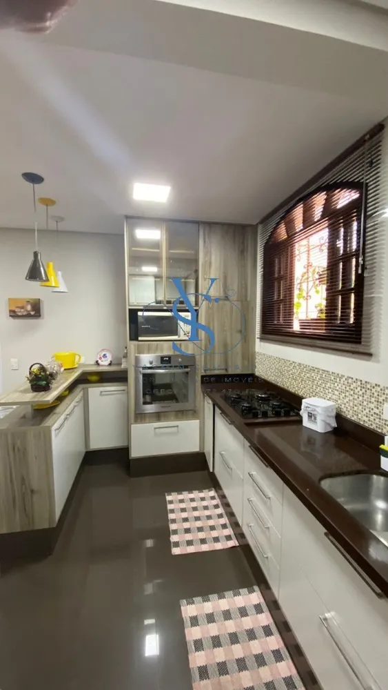 Casa, 3 quartos, 200 m² - Foto 7