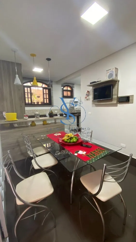 Casa, 3 quartos, 200 m² - Foto 8