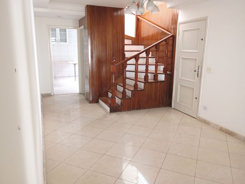 Casa, 4 quartos, 180 m² - Foto 1