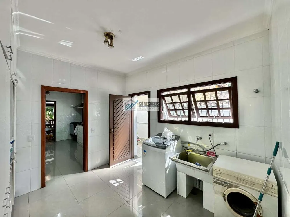 Casa, 5 quartos, 551 m² - Foto 3