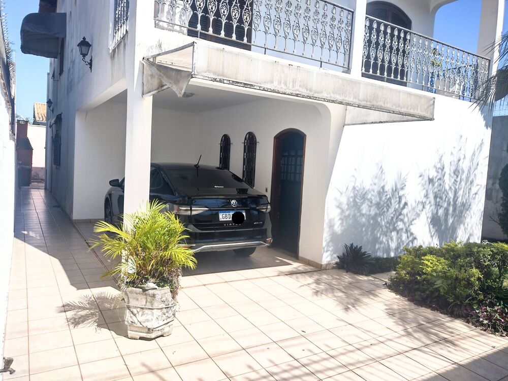 Casa, 3 quartos, 228 m² - Foto 2