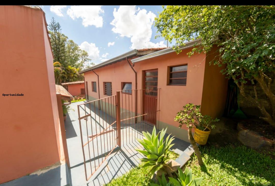 Casa de Condomínio à venda com 4 quartos, 221m² - Foto 13