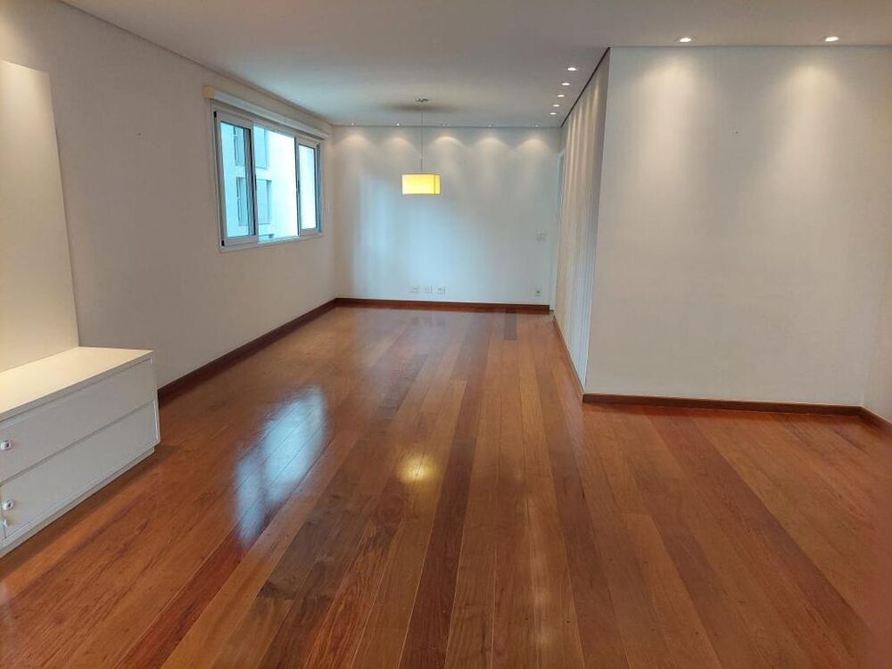 Apartamento, 4 quartos, 215 m² - Foto 2