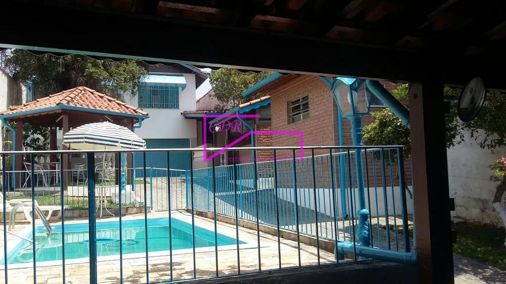 Casa, 2 quartos, 248 m² - Foto 4