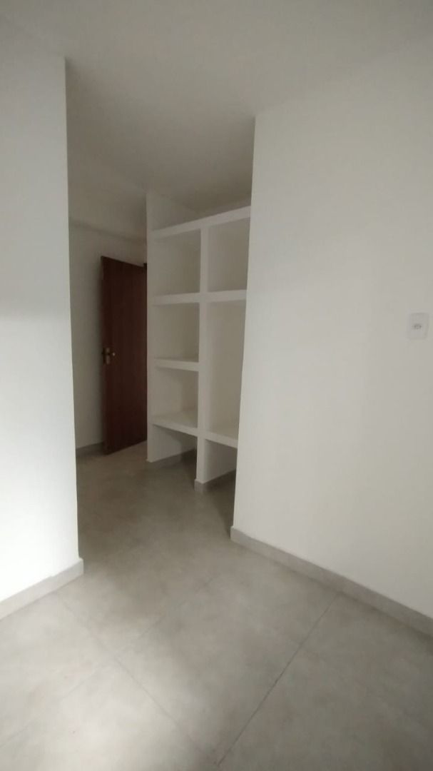 Apartamento para alugar com 2 quartos, 40m² - Foto 10