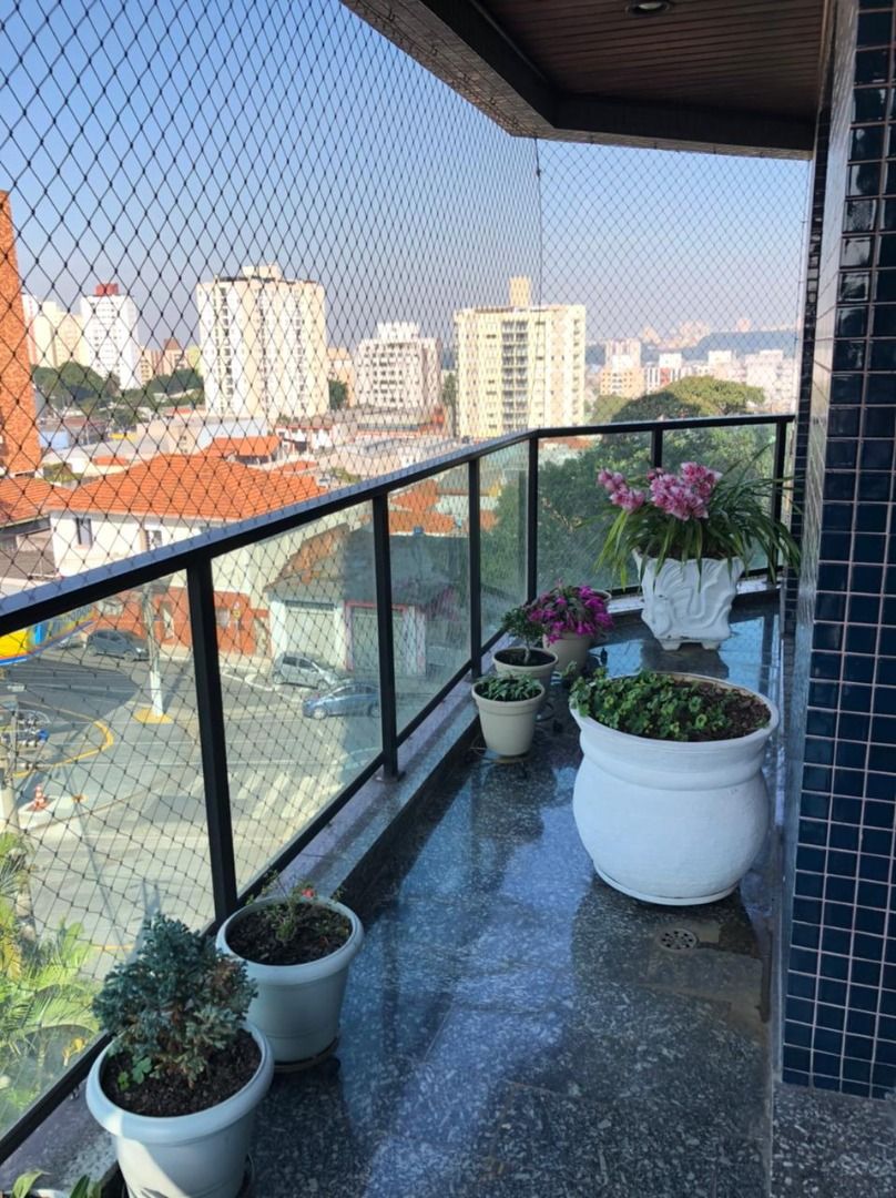 Apartamento à venda com 4 quartos, 228m² - Foto 2