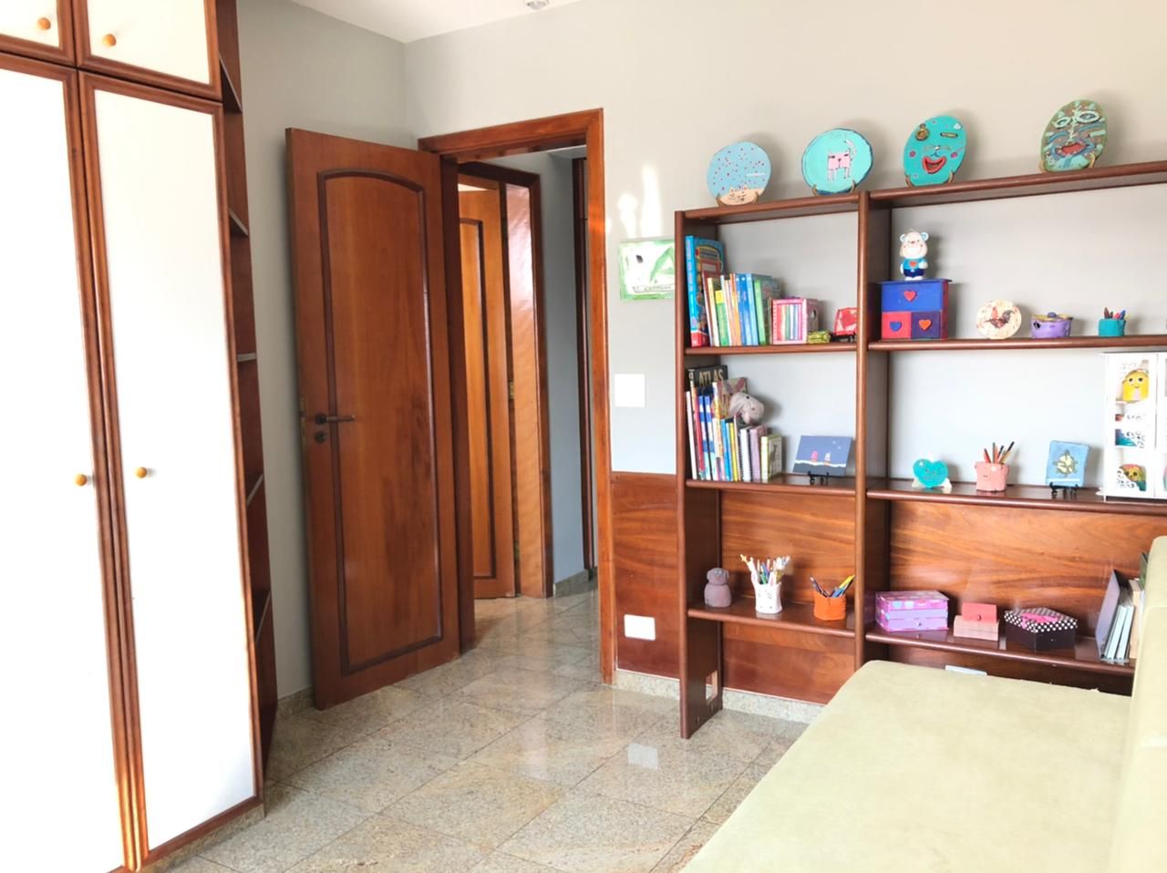 Apartamento à venda com 4 quartos, 228m² - Foto 24