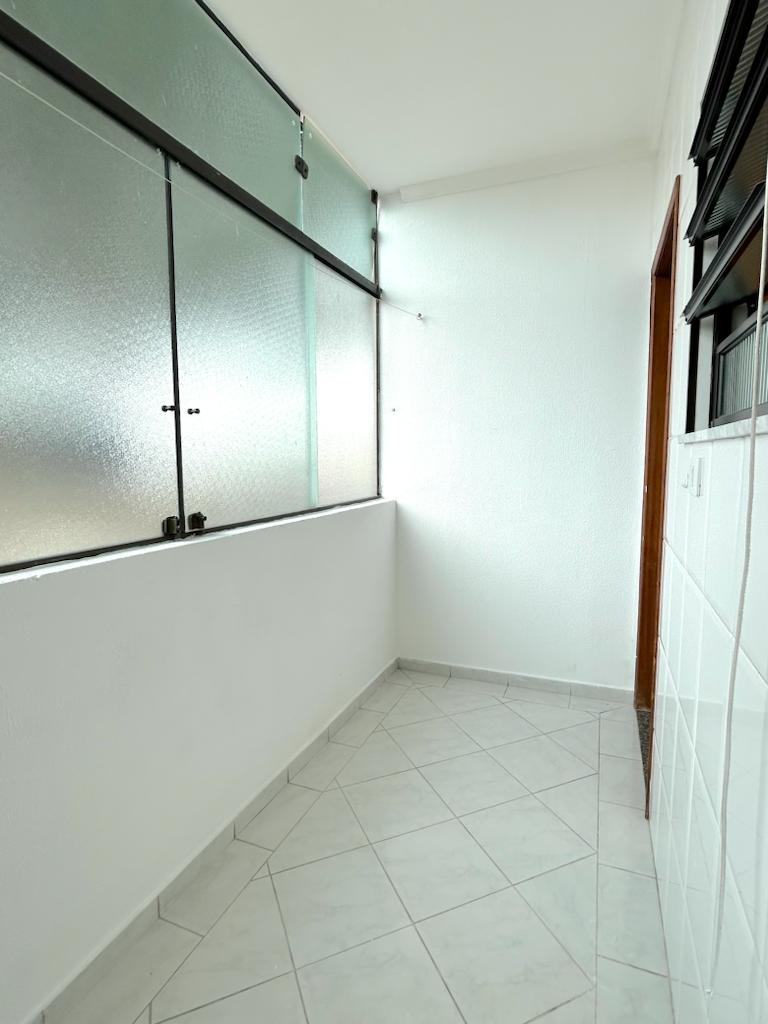 Casa de Condomínio para alugar com 2 quartos, 127m² - Foto 15