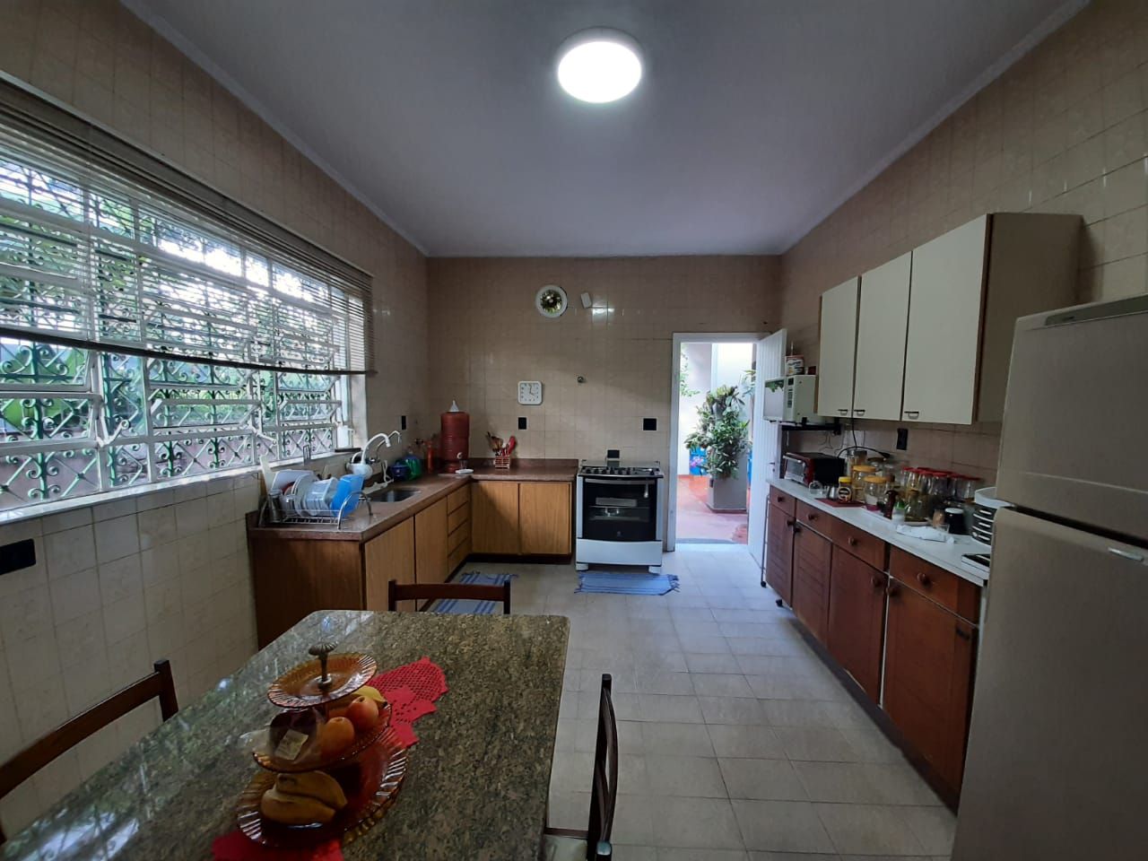 Casa à venda com 3 quartos, 200m² - Foto 9