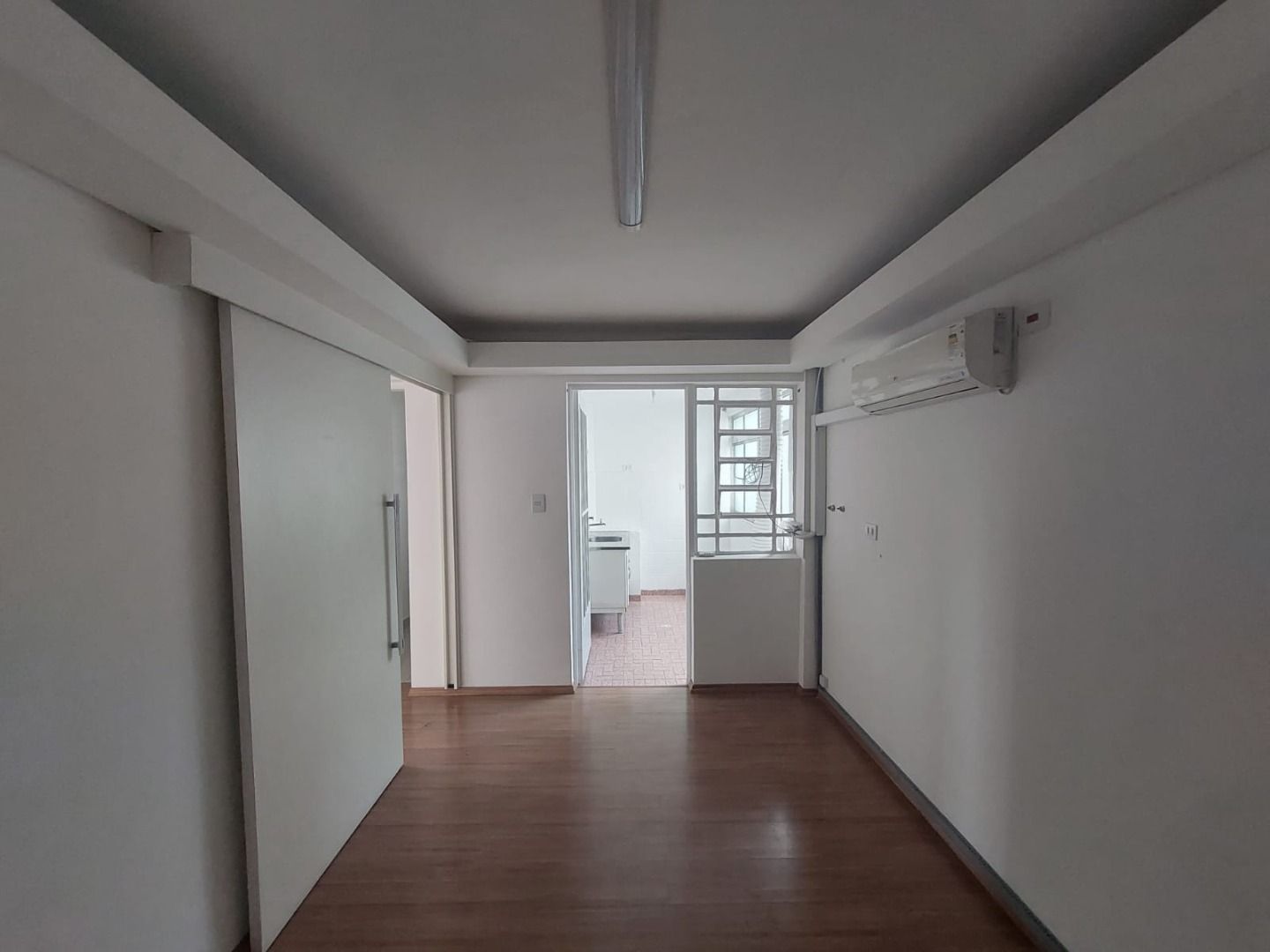 Loja-Salão para alugar, 68m² - Foto 13