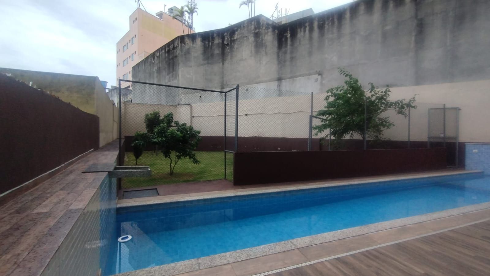 Apartamento para alugar com 2 quartos, 50m² - Foto 30