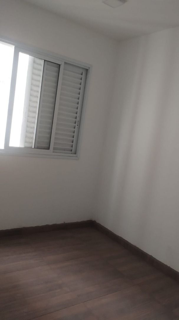 Apartamento para alugar com 2 quartos, 50m² - Foto 22