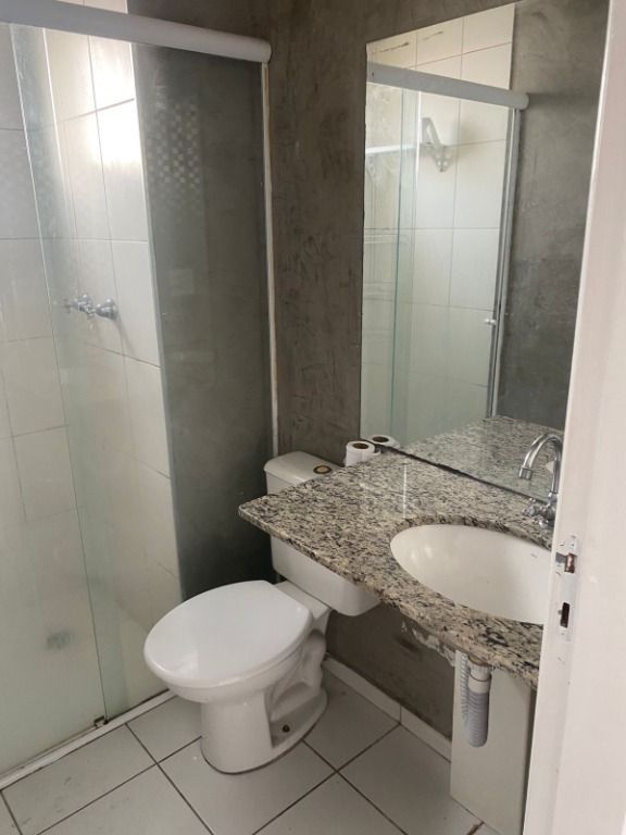 Apartamento para alugar com 2 quartos, 45m² - Foto 13