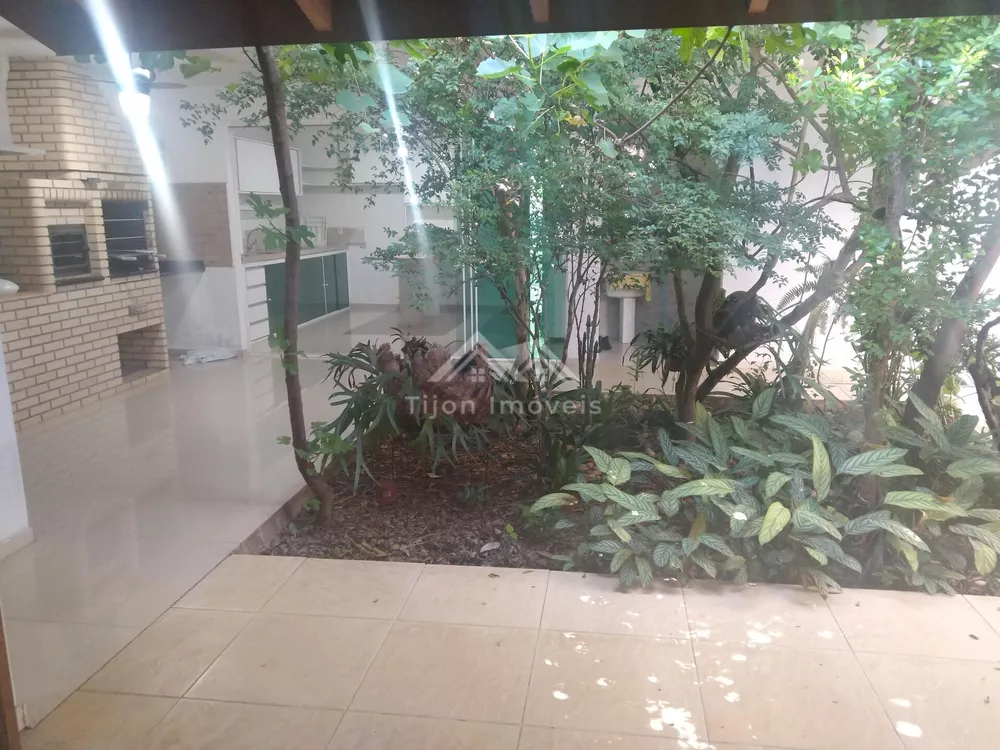 Casa de Condomínio à venda com 4 quartos, 300m² - Foto 5