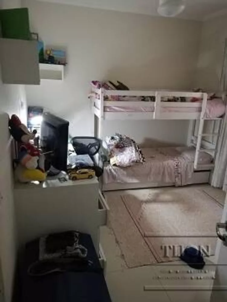 Casa de Condomínio à venda com 4 quartos, 242m² - Foto 7