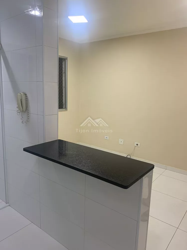 Apartamento à venda com 2 quartos, 50m² - Foto 2