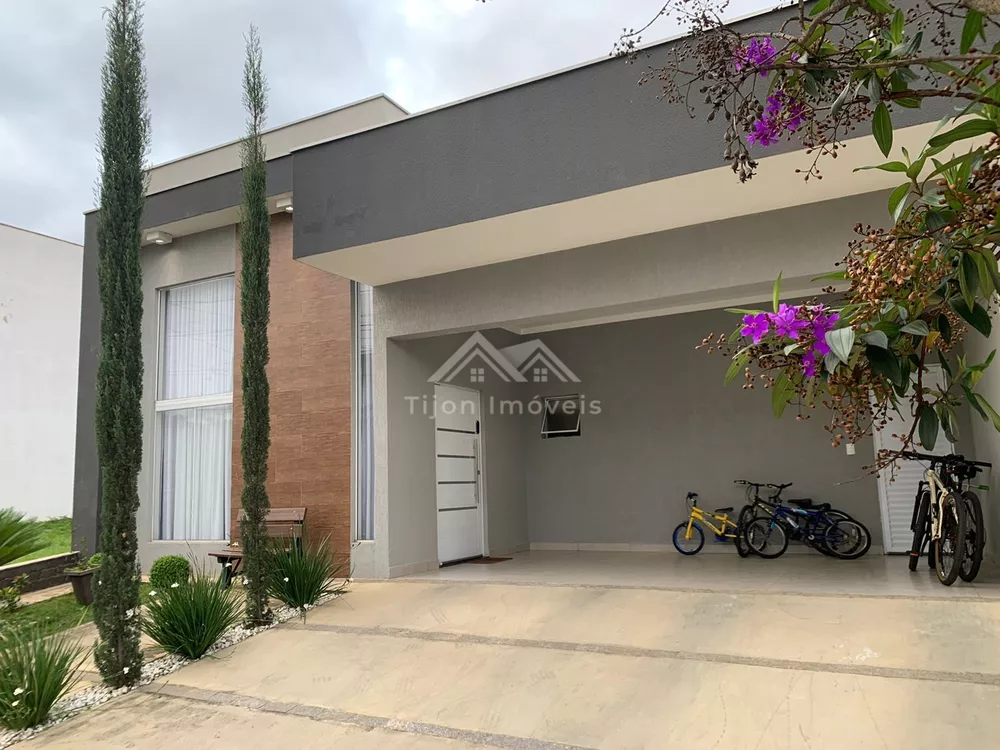 Casa de Condomínio à venda com 3 quartos, 180m² - Foto 1