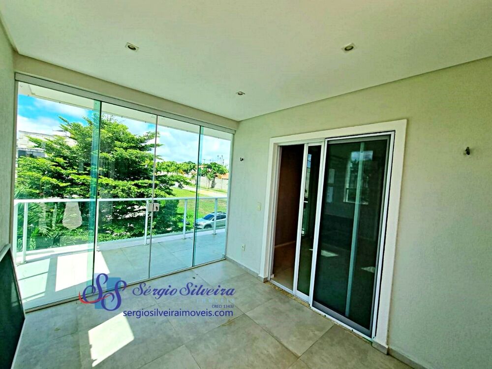Casa de Condomínio à venda com 4 quartos, 350m² - Foto 1