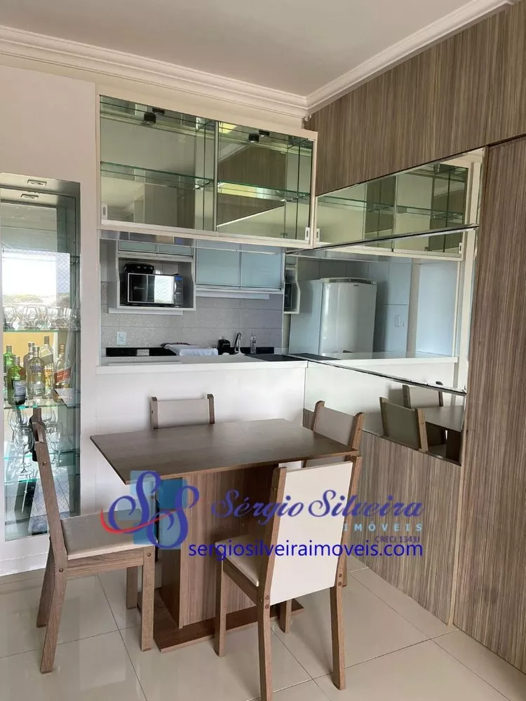 Apartamento à venda com 2 quartos, 65m² - Foto 4