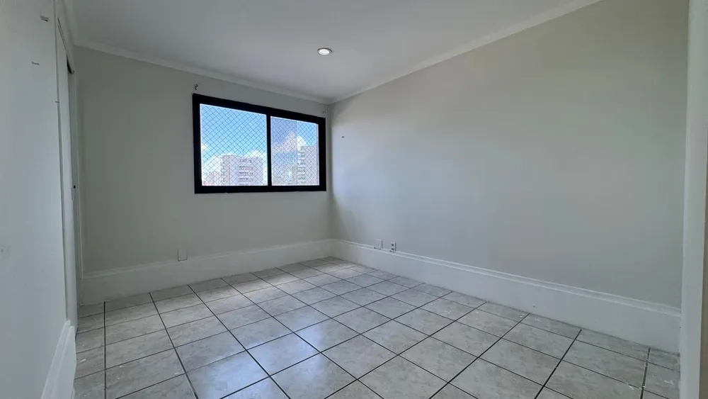 Apartamento, 3 quartos, 118 m² - Foto 2