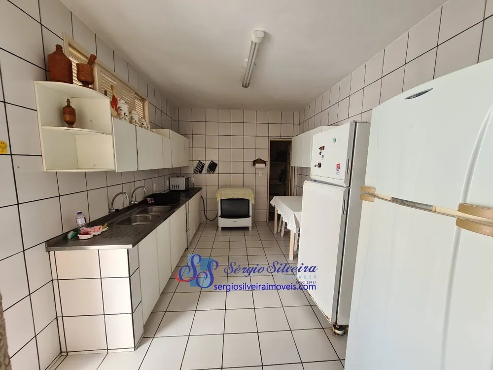 Casa, 8 quartos, 227 m² - Foto 4