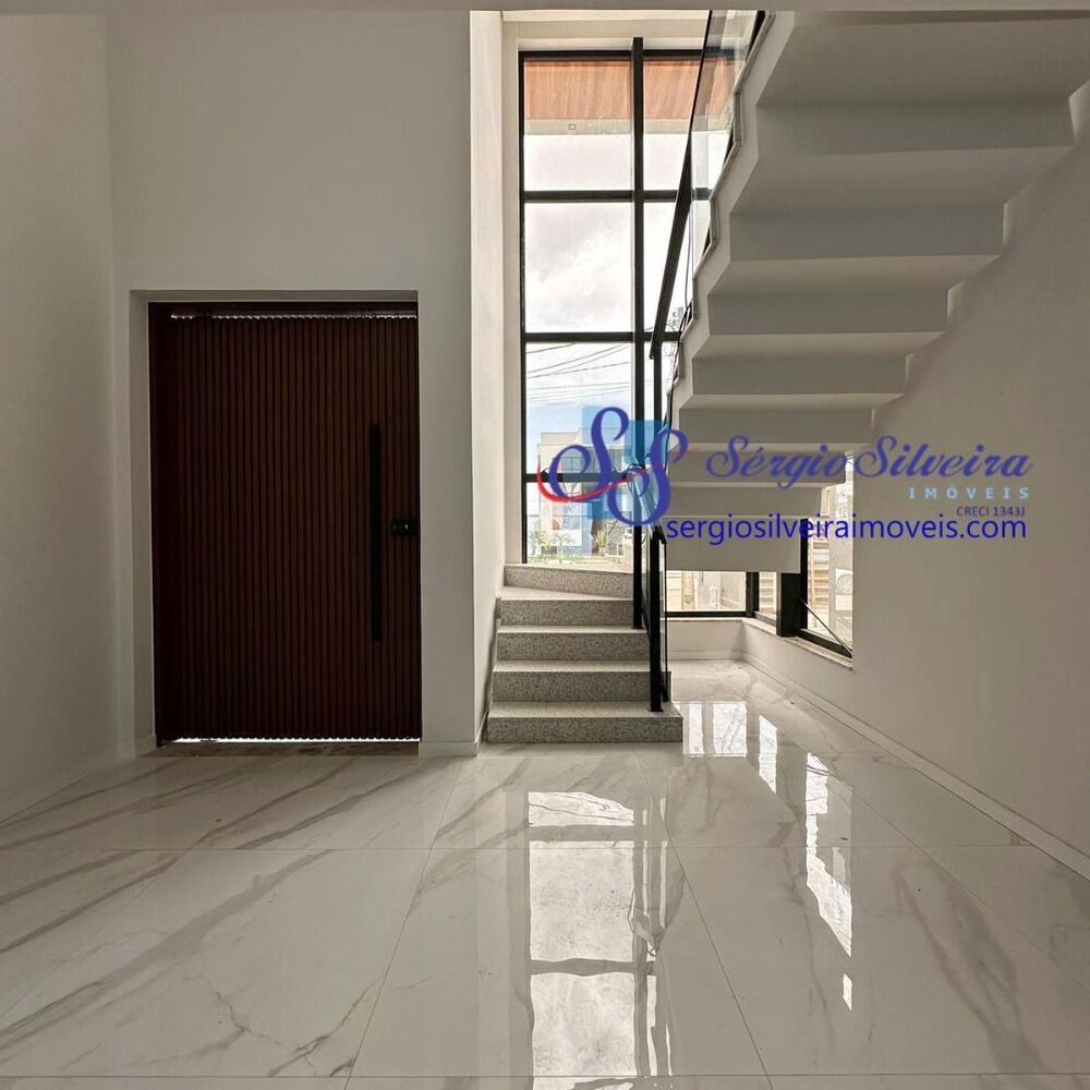 Casa de Condomínio à venda com 4 quartos, 278m² - Foto 1