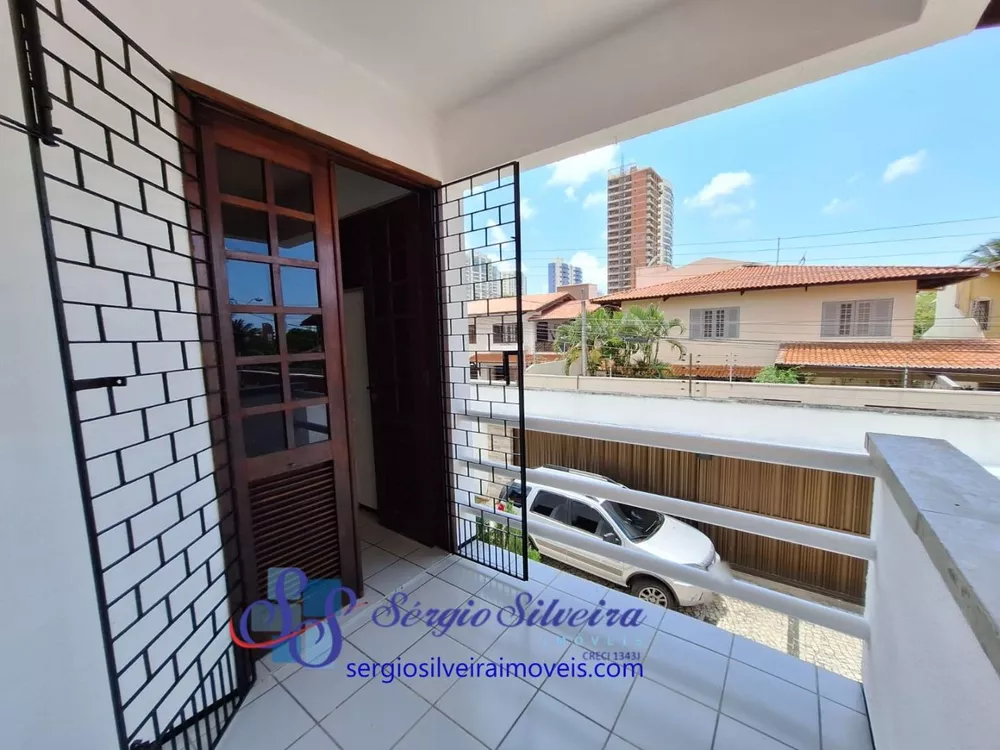 Casa de Condomínio à venda com 4 quartos, 201m² - Foto 4