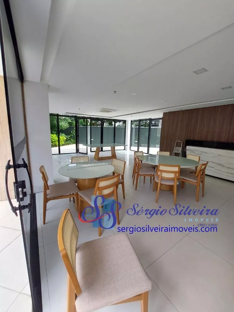 Apartamento, 3 quartos, 240 m² - Foto 2