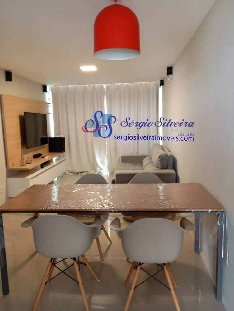 Apartamento à venda com 2 quartos, 79m² - Foto 3