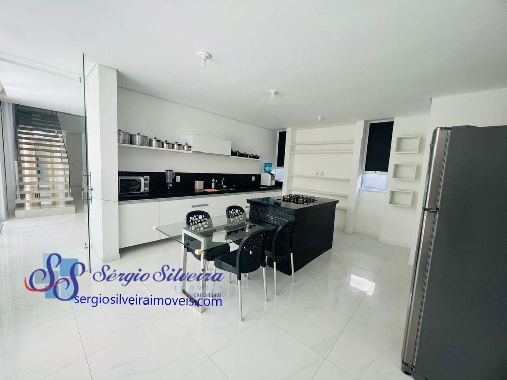 Casa de Condomínio para alugar com 5 quartos, 395m² - Foto 4